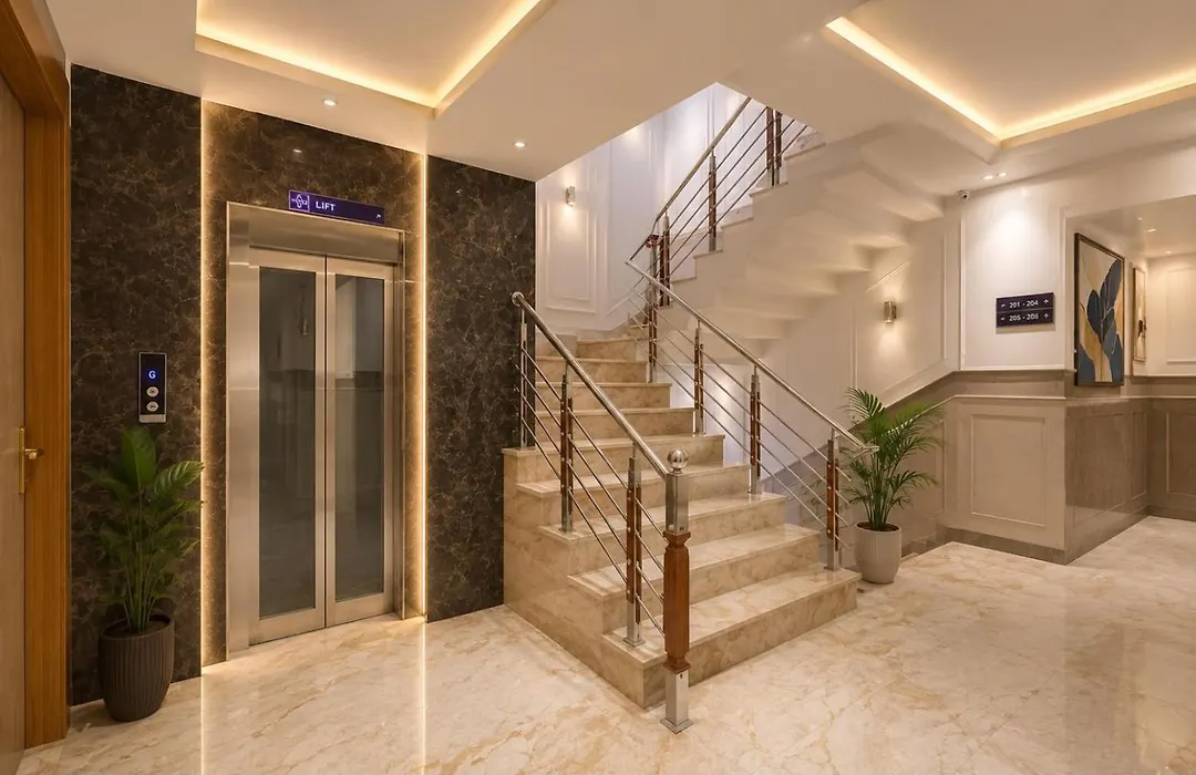 The Elevate Hotel Near Terminal 3 Delhi Airport With- Free Airport Pickup-1