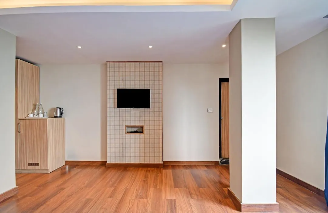 Townhouse Mansarovar Hotel-1
