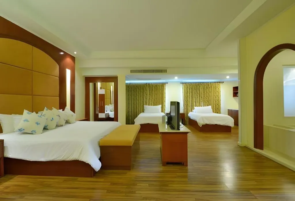 Hip Hotel Bangkok-1