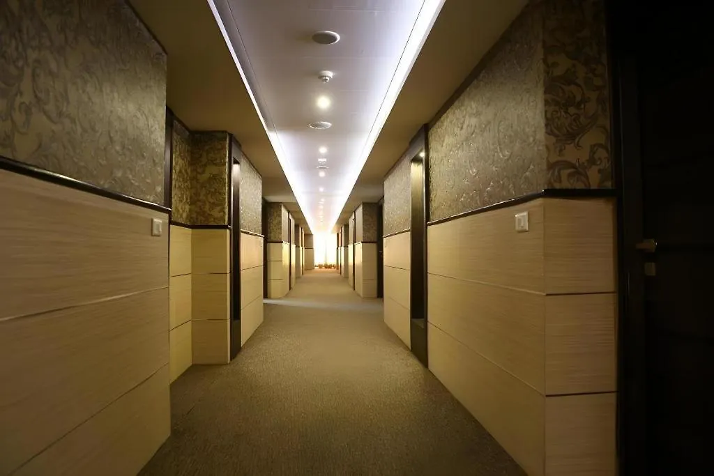 The Pearl Grand Hotel-1
