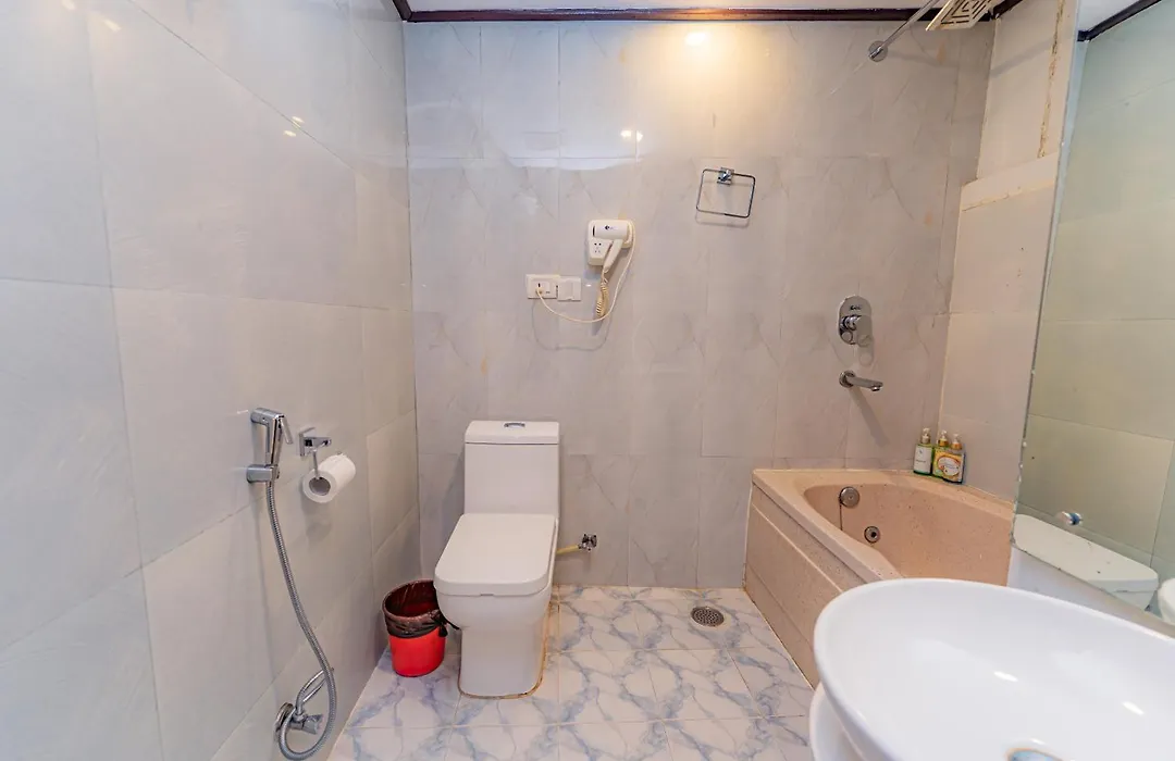 Kuti Resort & Spa-1