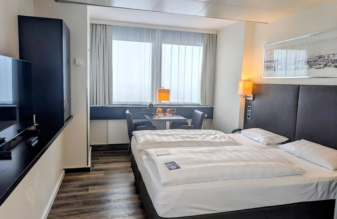 Park Inn By Radisson Berlin Alexanderplatz-1