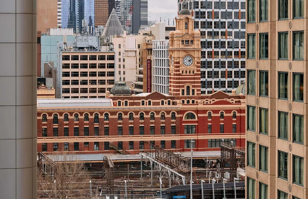 Mercure Melbourne Southbank-1