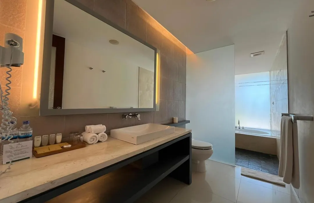 The Wangsa Hotel And Villas Benoa-1