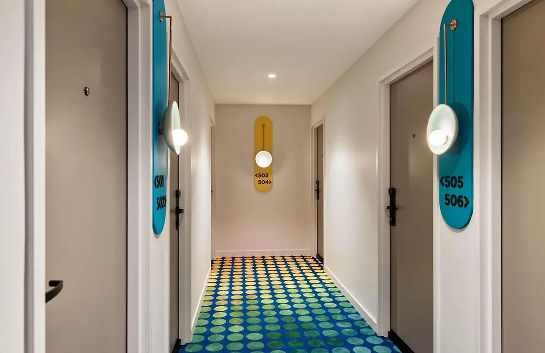 The Clarence Hotel Sydney-1
