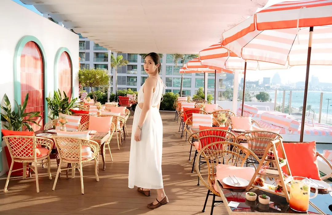 Pattaya Sea View Hotel - Sha Extra Plus-1
