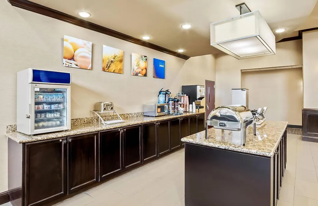 Comfort Suites Frisco-1