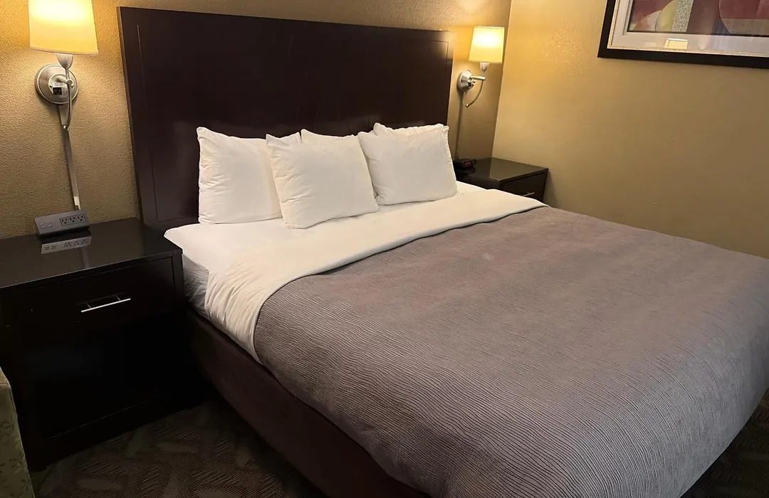 Quality Inn Hyde Park - Poughkeepsie North-1