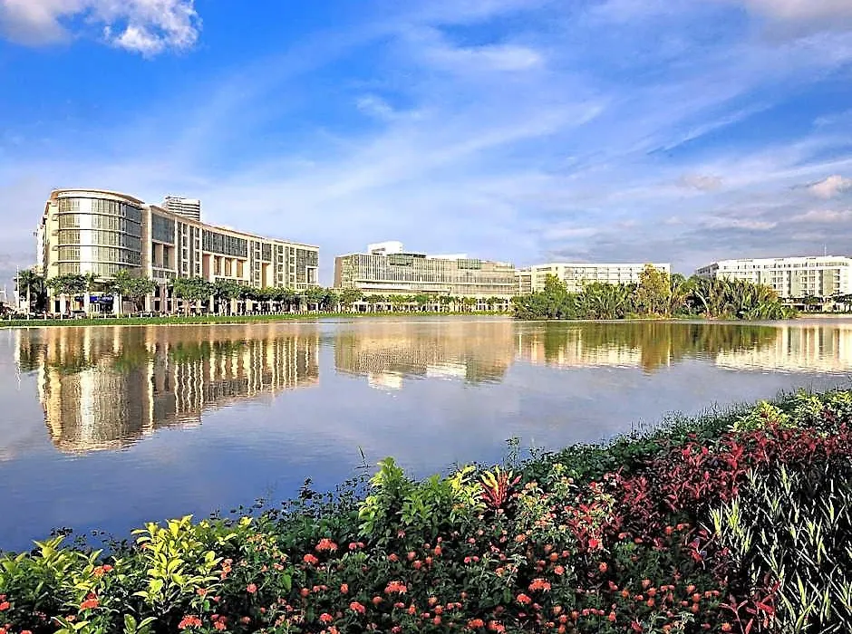 Crescent Residence 1-1