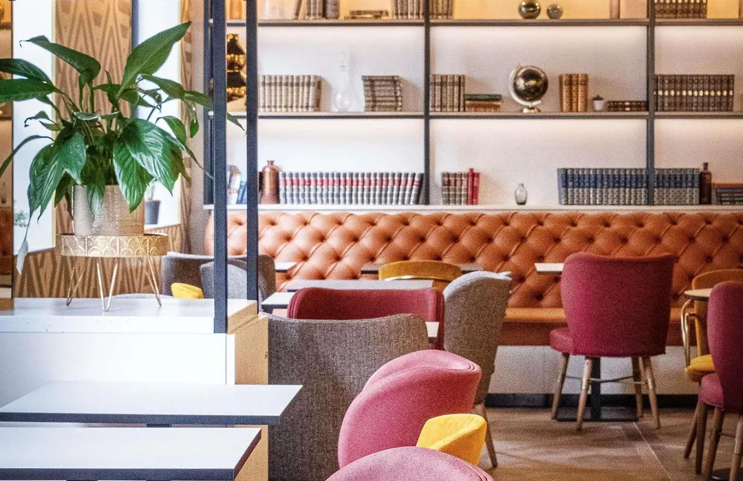 Mercure Paris Bercy Bibliotheque-1
