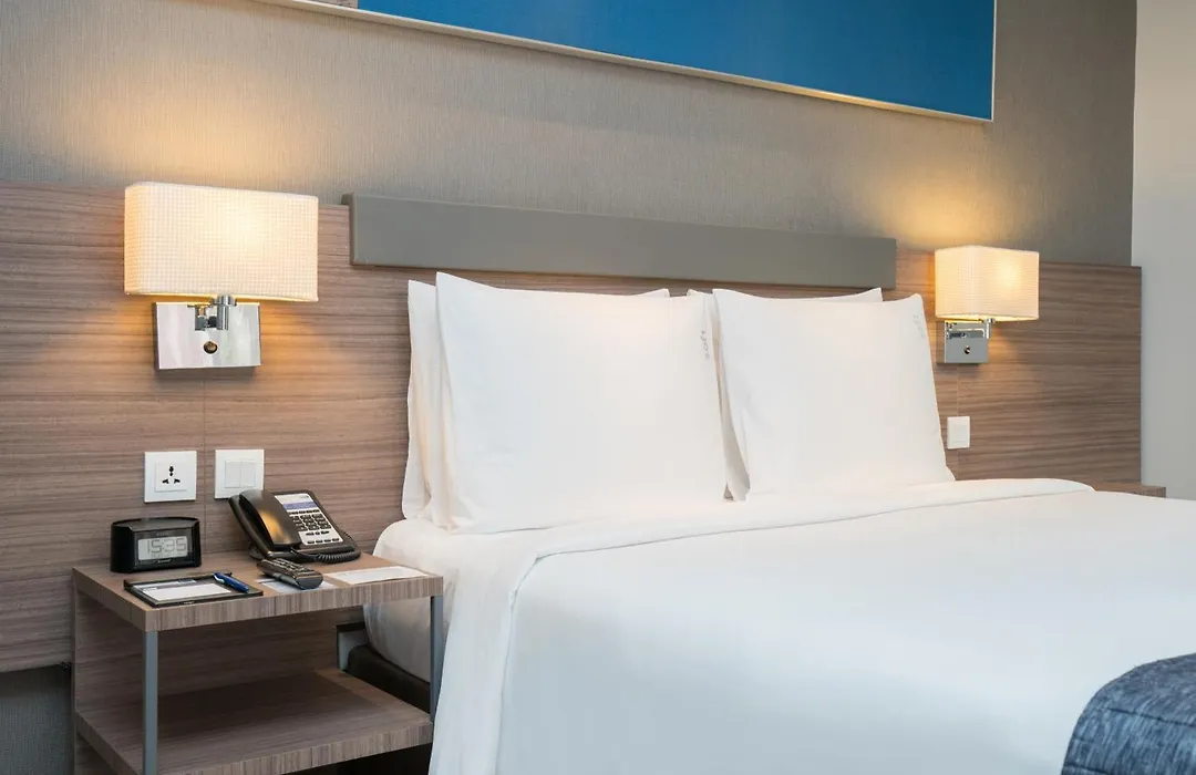 Holiday Inn Express Bangkok Sathorn By Ihg-1