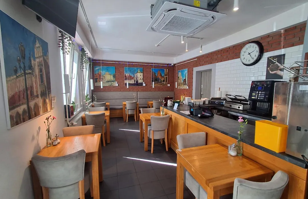 Cracow Central Aparthotel-1