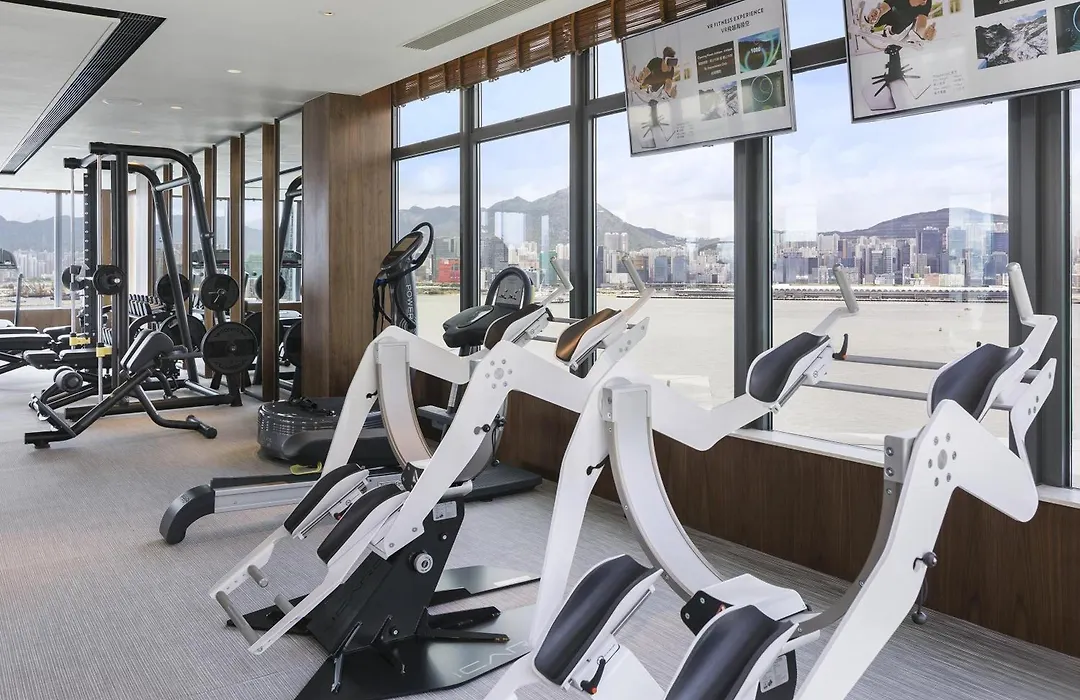 Hyatt Centric Victoria Harbour-1