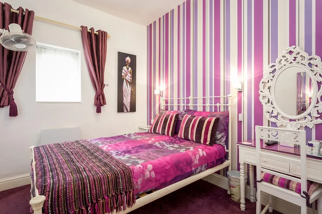 Arden Park Ensuite Rooms-1