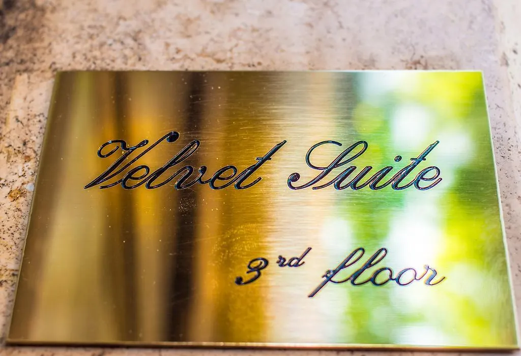 Velvet Suite-1