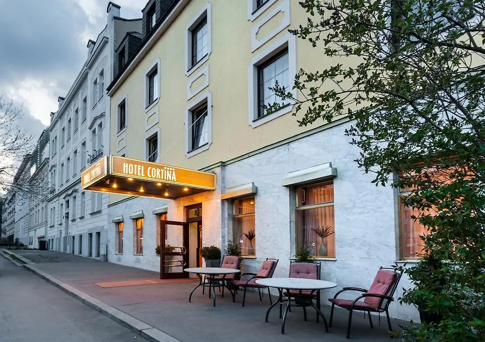 Club Hotel Cortina-1