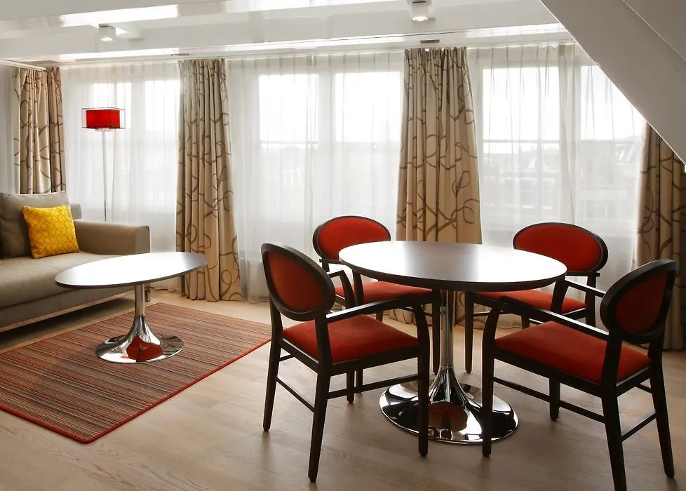 Krasnapolsky Apartments-1