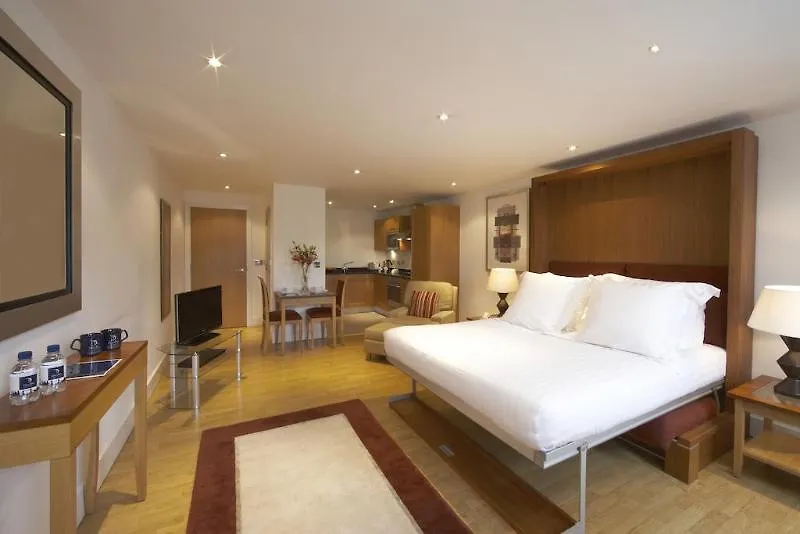 Marlin Apts Stratford-1