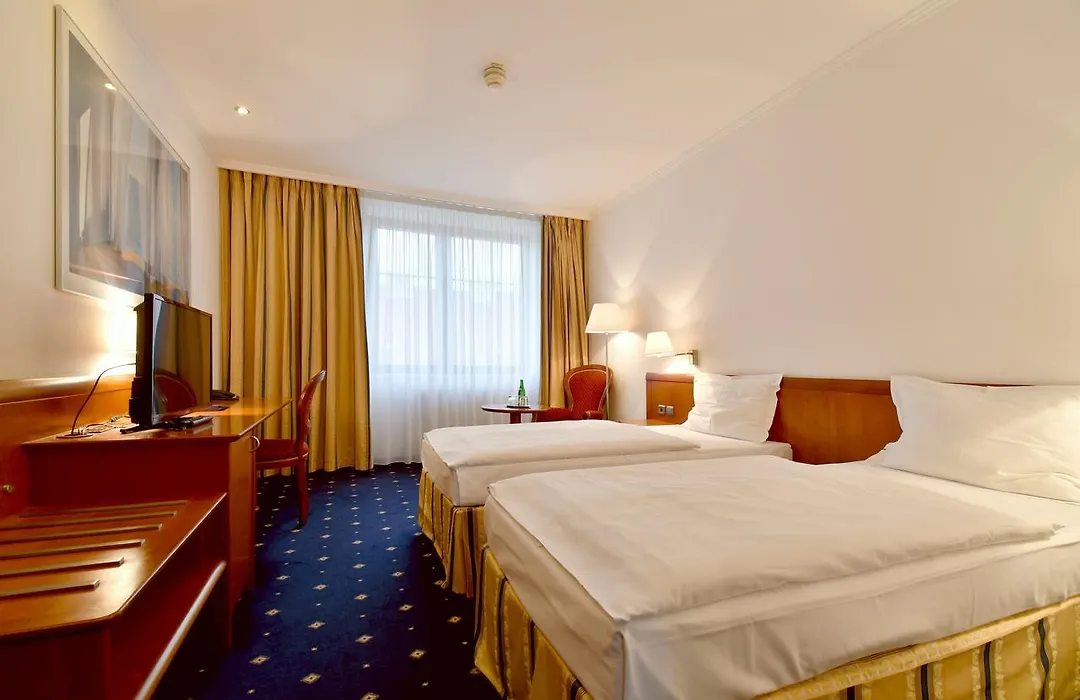 Hotel Coronet-1