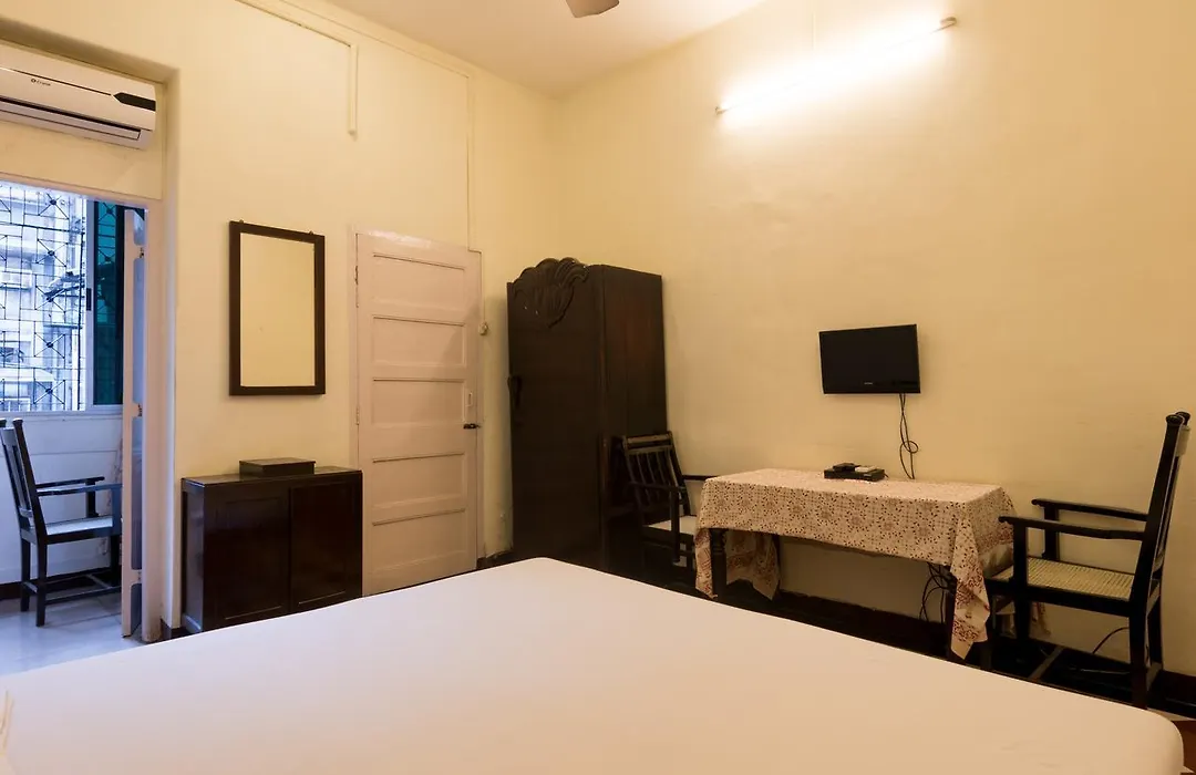 Bed And Breakfast At Colaba-1