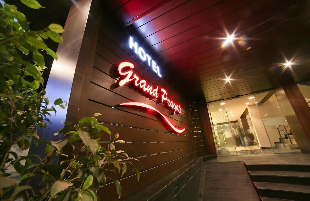 Hotel Grand Pragati-1