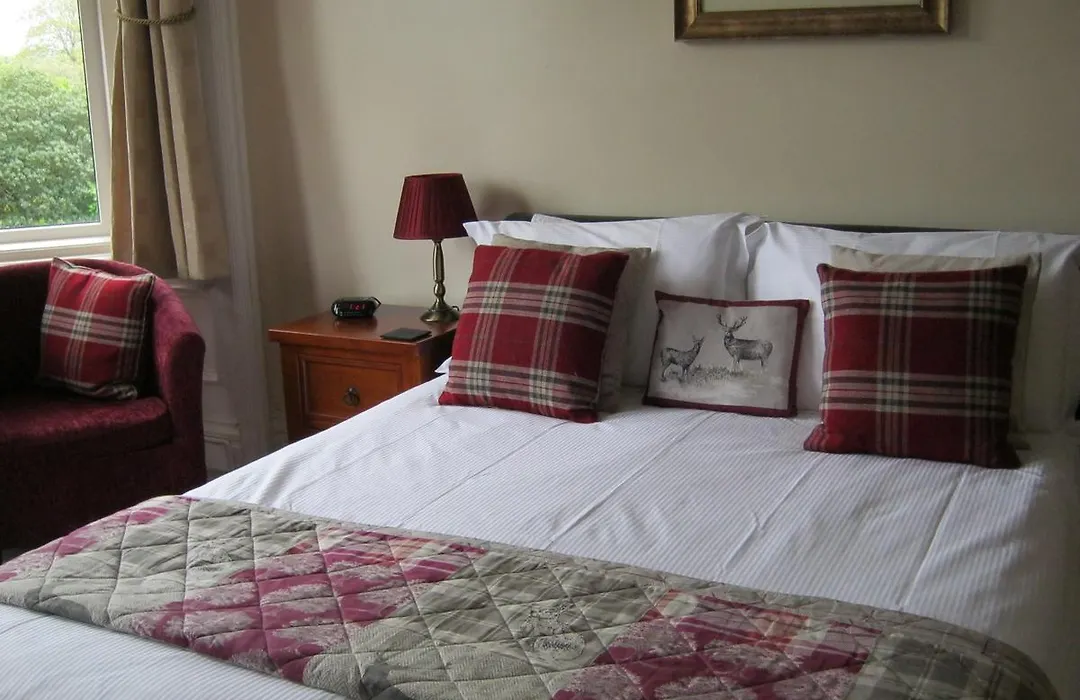 Autumn Leaves Guest House-1