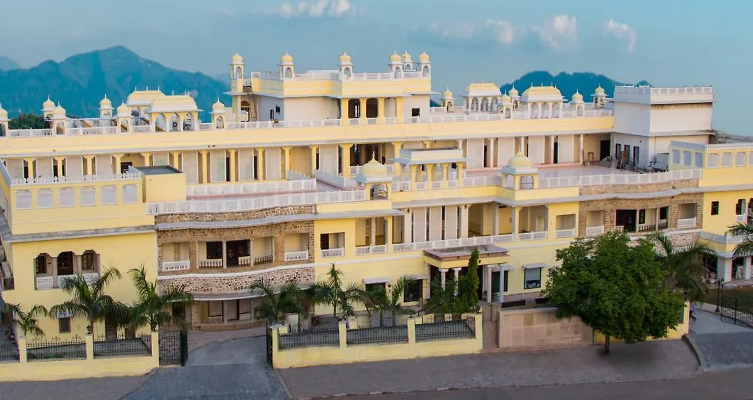 Grand Uniara A Heritage Hotel-1