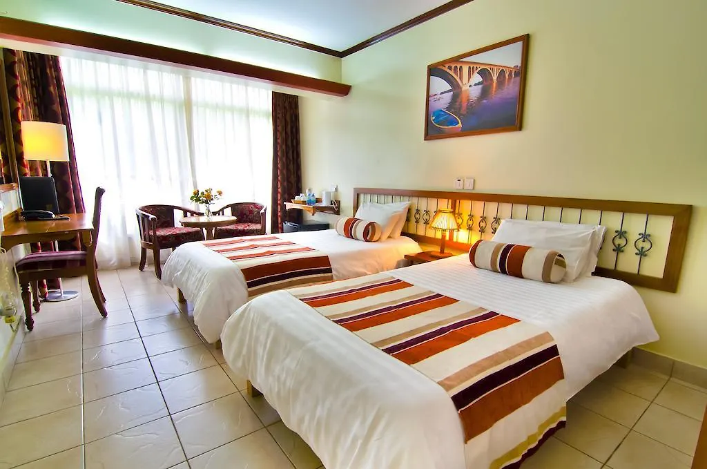 Sentrim Boulevard Hotel-1