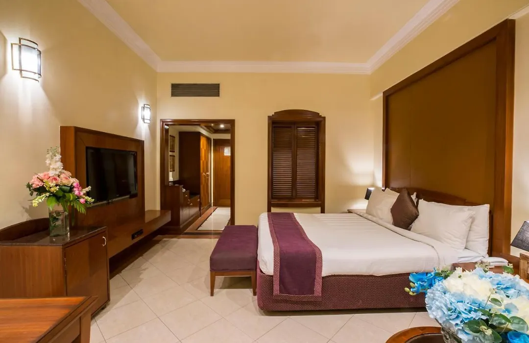 Tivoli Garden Resort Hotel-1