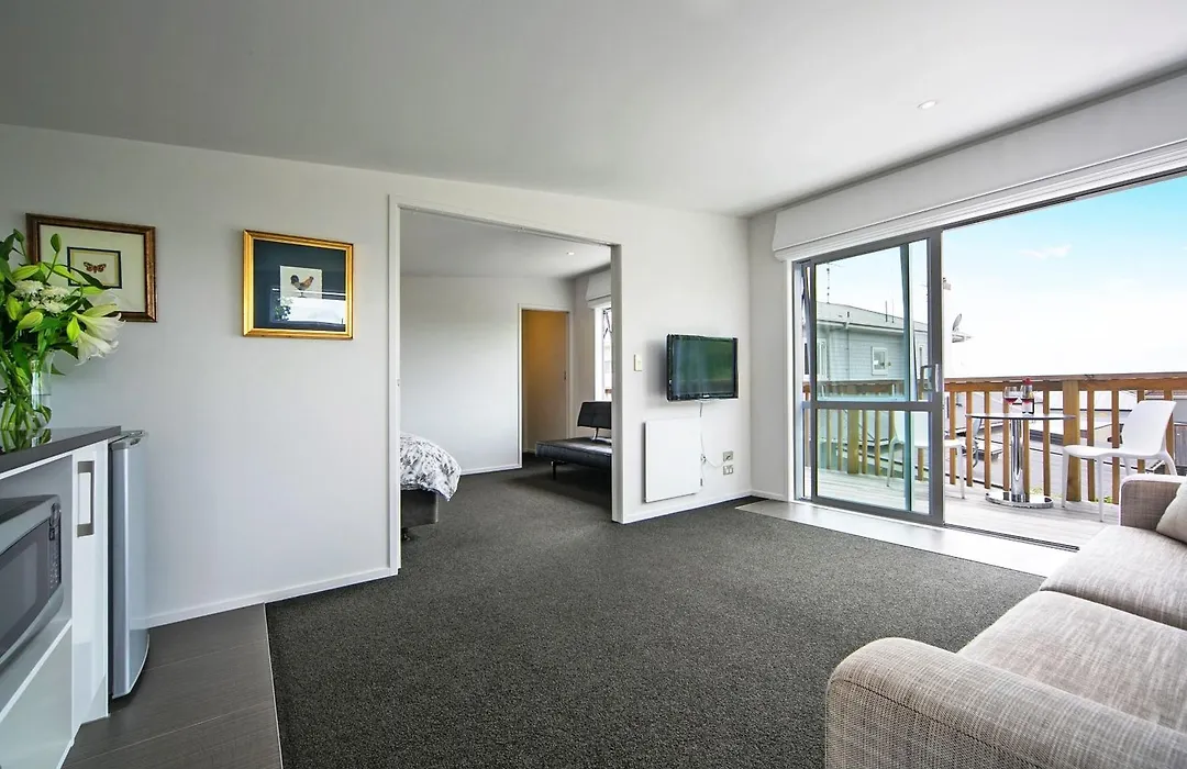 Kohimarama Beach Bed & Breakfast-1