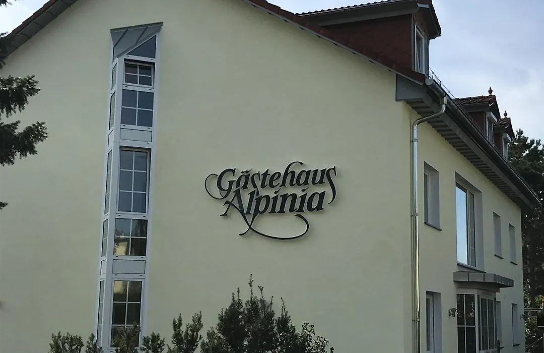 Gaestehaus Alpinia-1