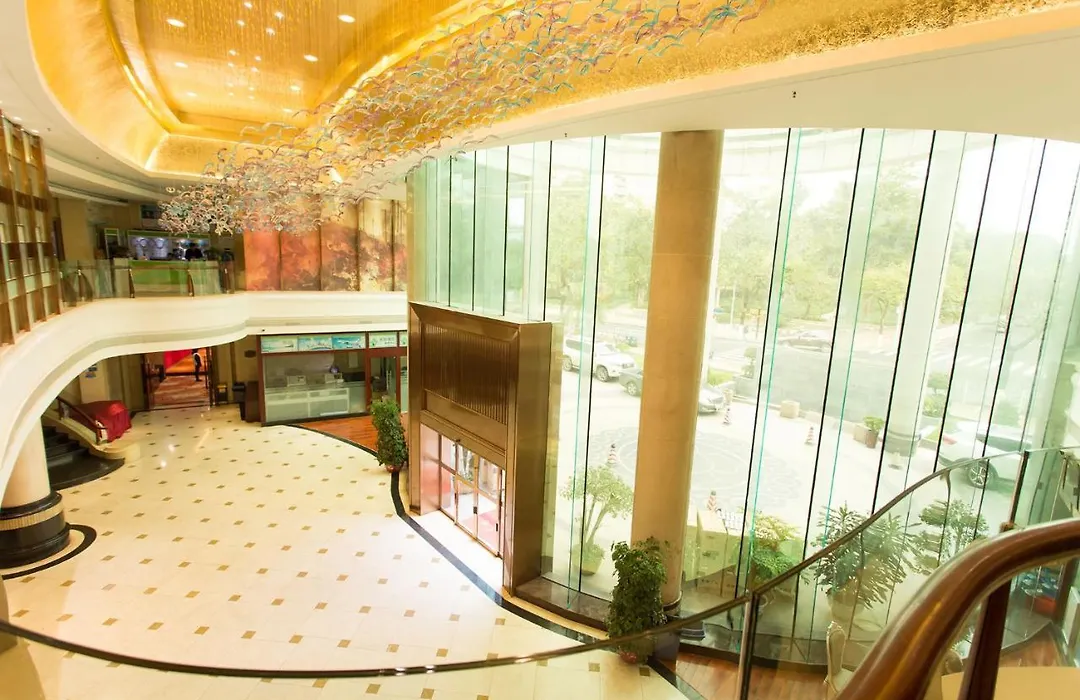 Guangzhou Nan Guo Hotel-1
