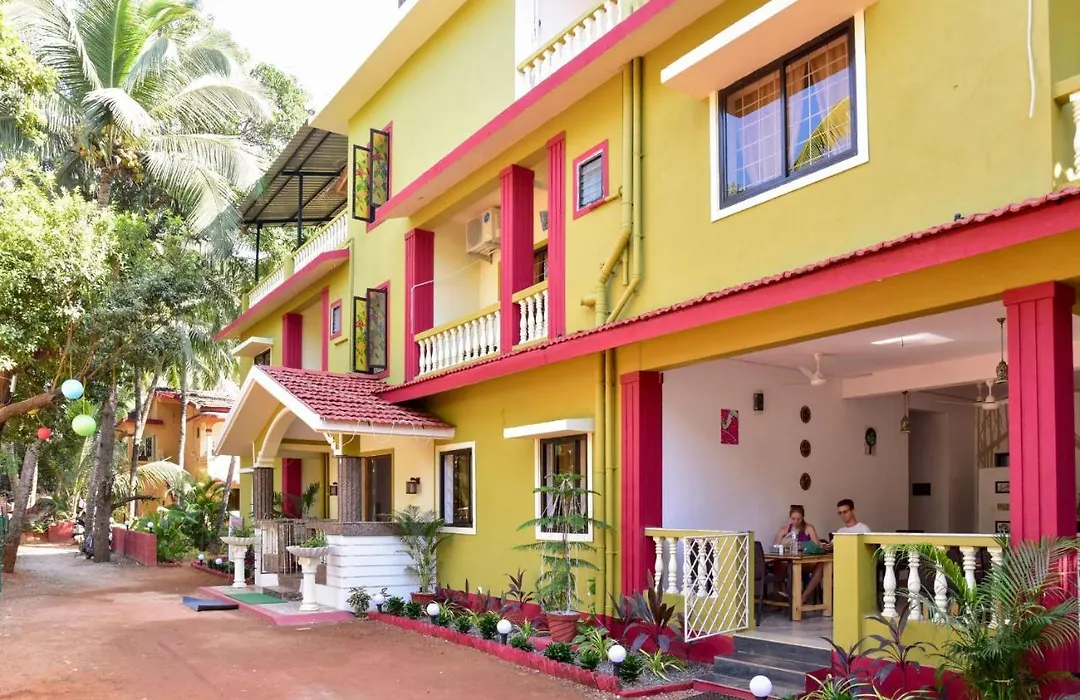 Laliguras Villa Beachside Escape - 100M From Candolim Beach-1