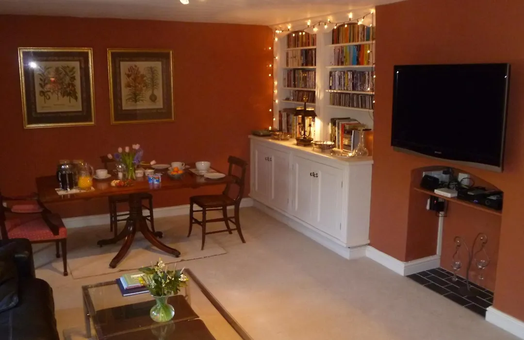 Laurel House-1