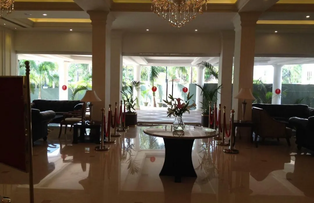 Camelot Hotel-1