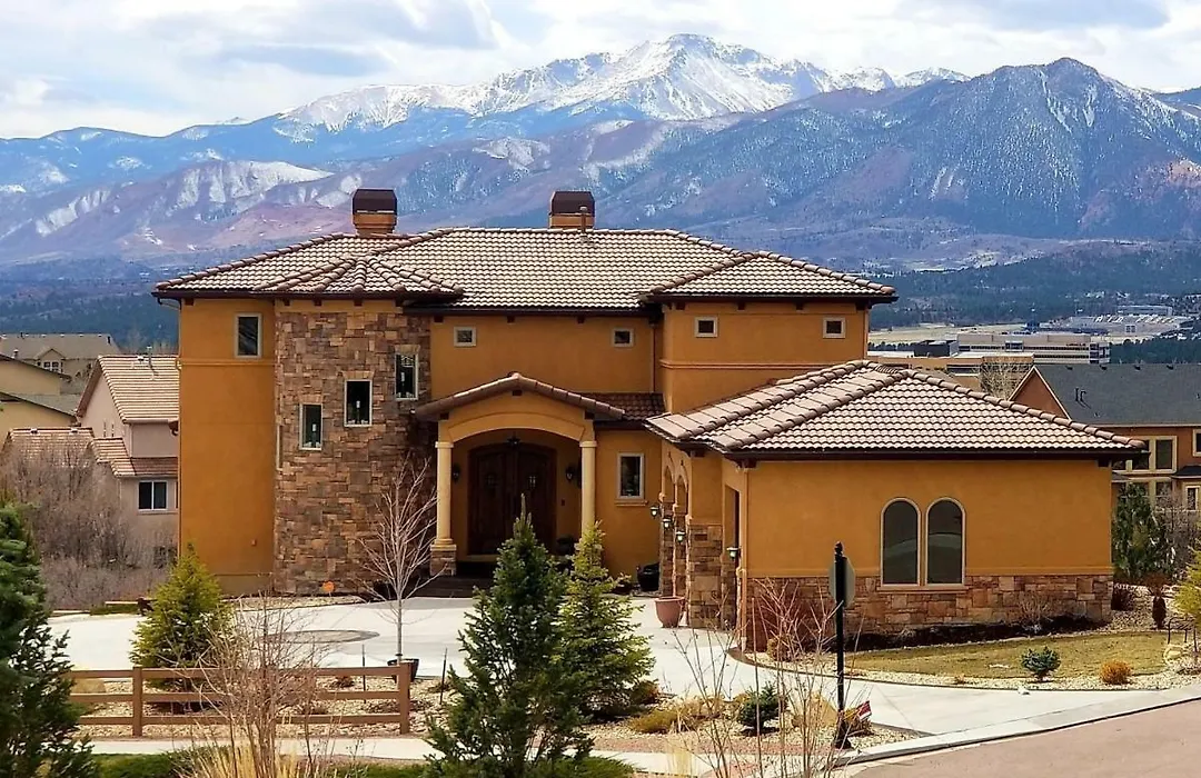Chateau Du Pikes Peak, A Tuscany Retreat-1