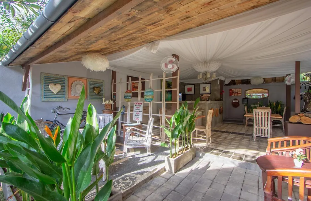 Bali Komang Guest House Sanur-1