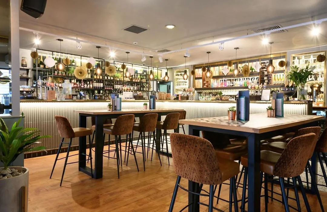 All Bar One By Innkeeper'S Collection-1