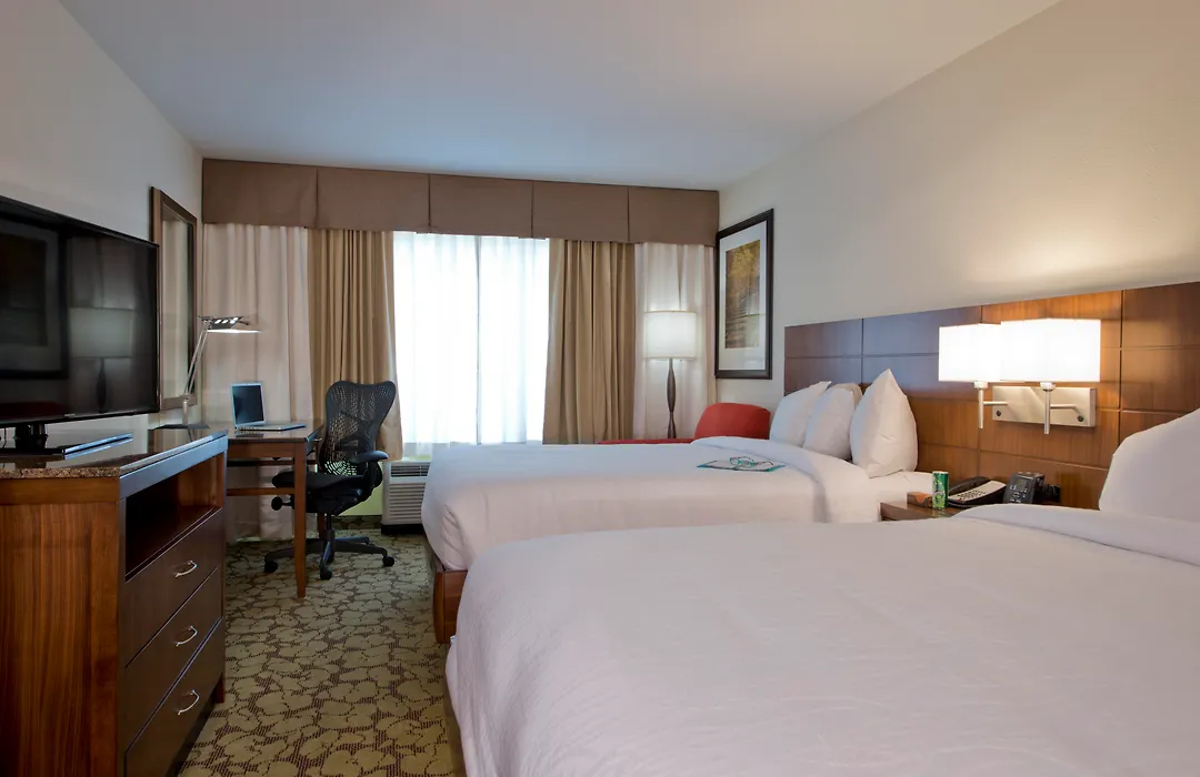 Graduate By Hilton Knoxville-1