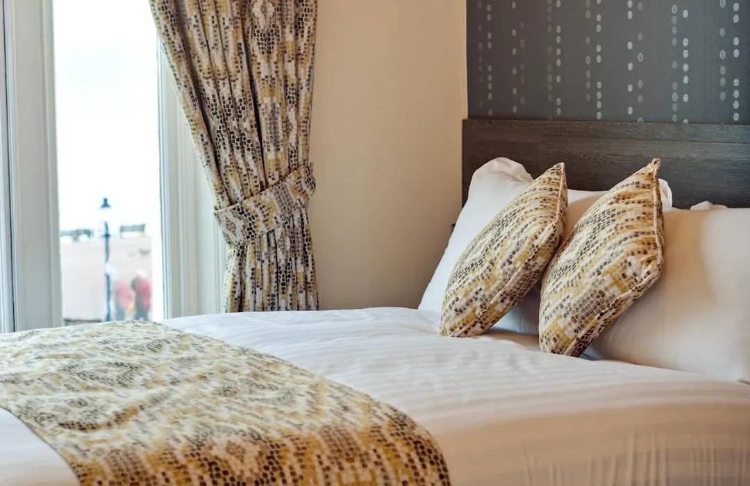 Lauriston & Lawton Court Hotel-1
