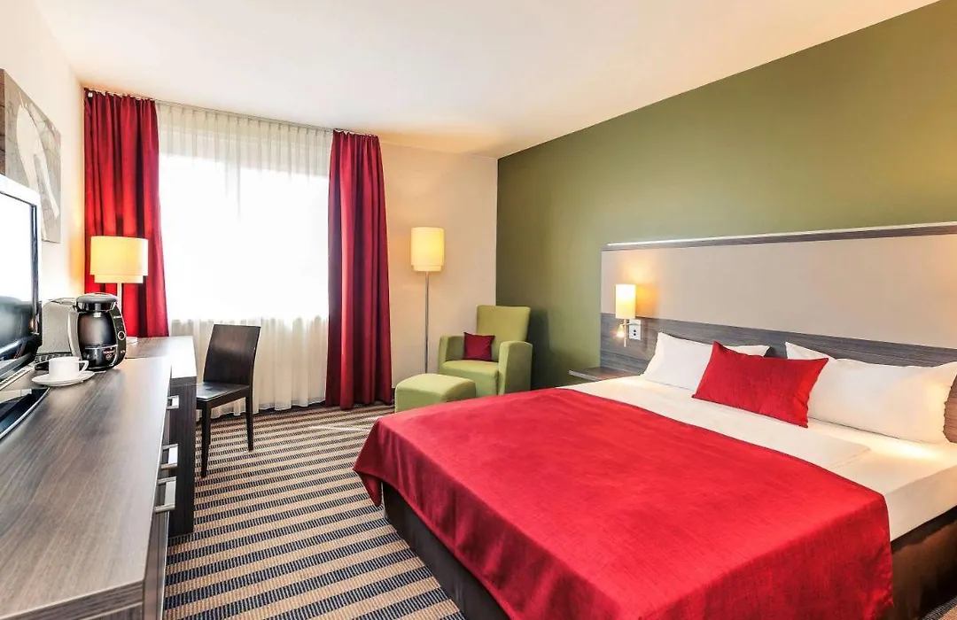 Mercure Airport Hotel Berlin Tegel-1