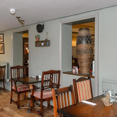 Balfour Arms-3