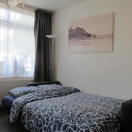 Bos En Lommer Hotel - Erasmus Park Area-3