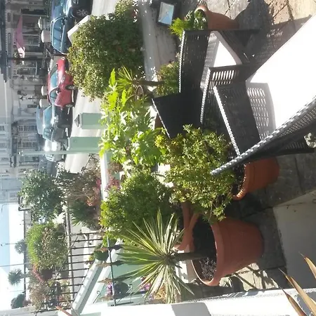 Burleigh Guest House-3