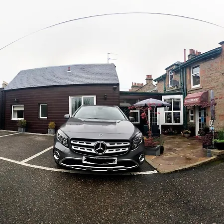 Carisbrooke Guest House-3