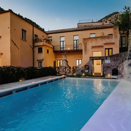 Amalfi Resort-3