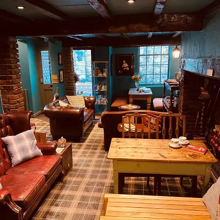 Minster Walk Guesthouse-2