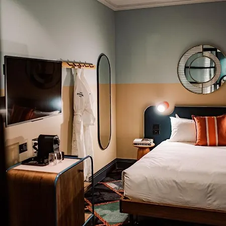 Stay At Hotel Steyne-3