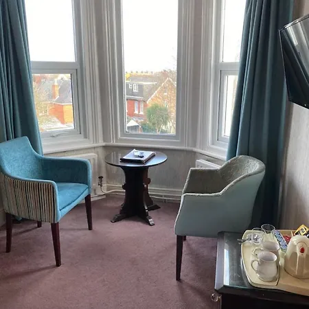 The Kingswood Guest House - Adult Only-3