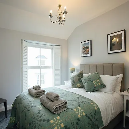 The Townhouse-2